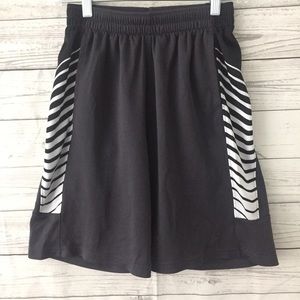 Old Navy Active Boys basketball shorts size L